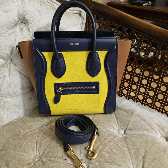 Authentic Celine Nano tote bag with strap - Picture 3 of 13